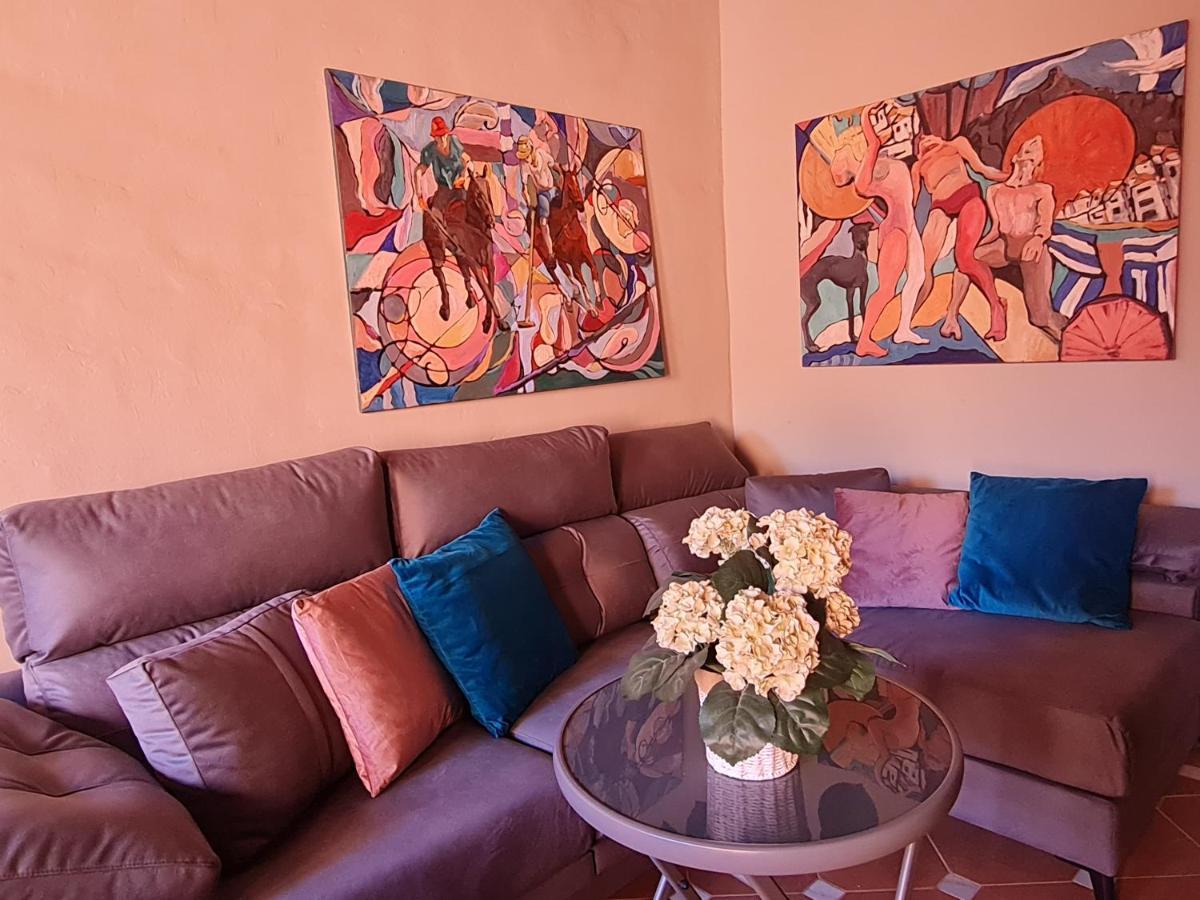 Leilighet Stylish 2-Bed Apartment In Elviria W Pool