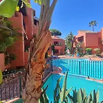 Luxury 2-Bed Apartment Elviria - Pool Sauna & Gym