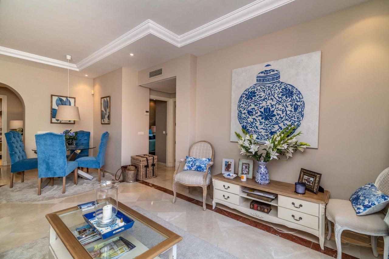 Apartemen Luxury 2-bed Elviria - Pool Sauna & Gym Marbella