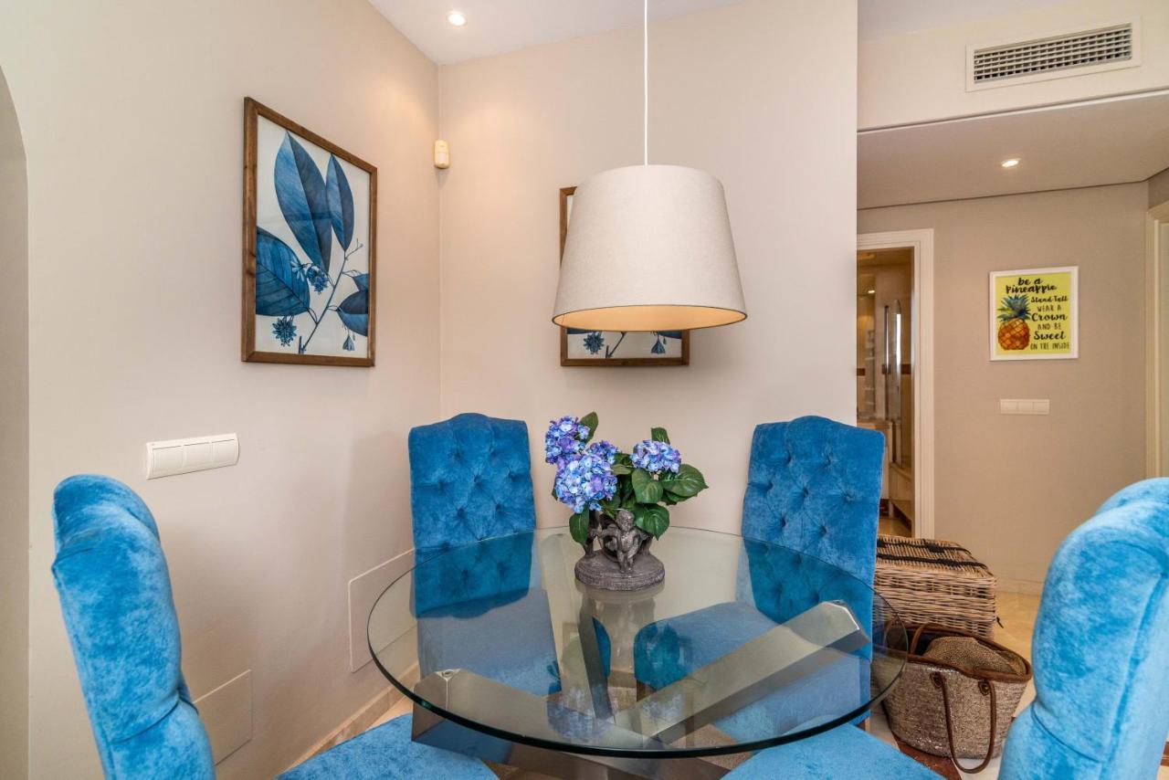 Luxury 2-bed Elviria - Pool Sauna & Gym * Marbella
